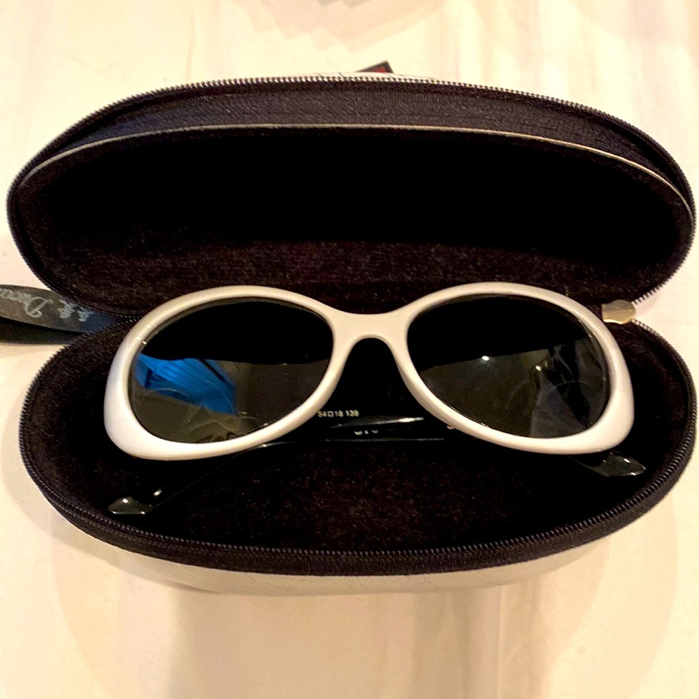 Retro white sunglasses